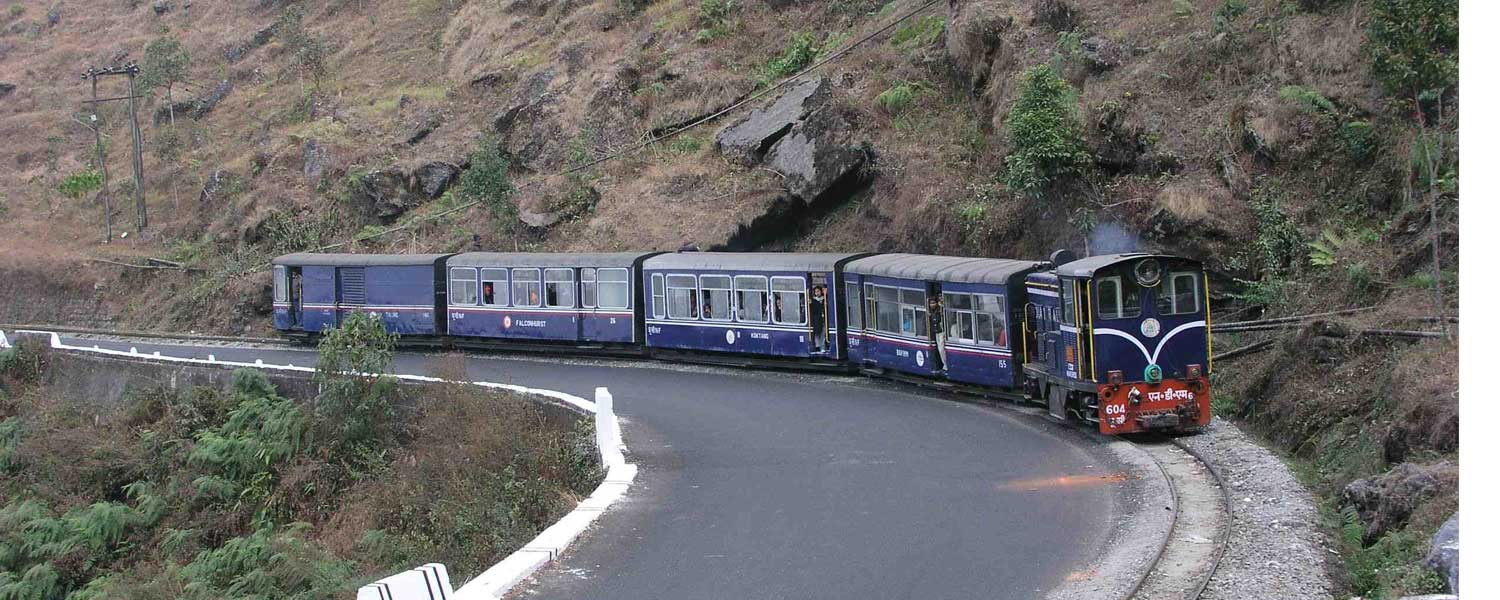  Darjeeling Himalayan Railway